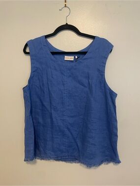 NWT FOIL Blue Linen  Top